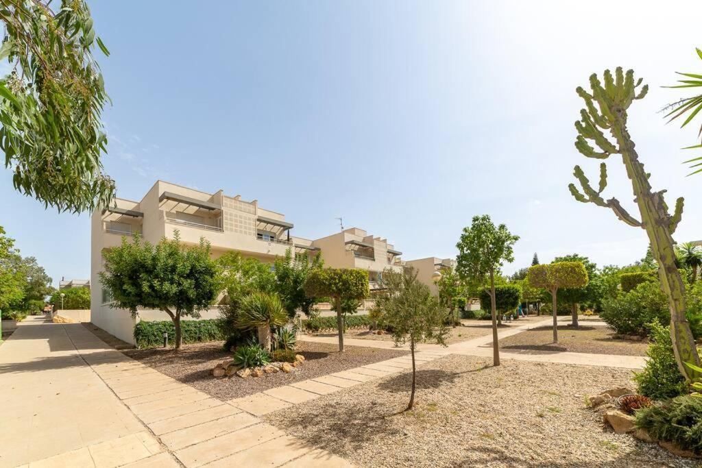 Trendy Homes Toyo Golf Альмерия Экстерьер фото